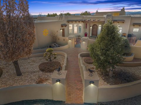 3 Montana Vista, Santa Fe, NM 87507 - #: 202500675