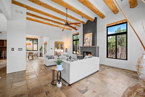 Featured picture for the property 202503956