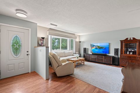 Tiny photo for 90 Arroyo Coyote Road, Santa Fe, NM 87505 (MLS # 202502896)