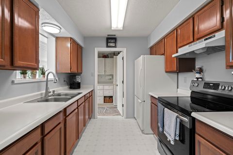 Tiny photo for 90 Arroyo Coyote Road, Santa Fe, NM 87505 (MLS # 202502896)