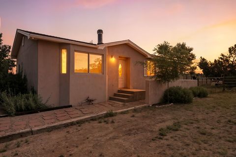 Tiny photo for 90 Arroyo Coyote Road, Santa Fe, NM 87505 (MLS # 202502896)