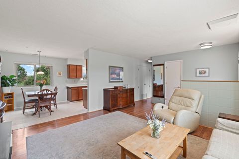 Tiny photo for 90 Arroyo Coyote Road, Santa Fe, NM 87505 (MLS # 202502896)