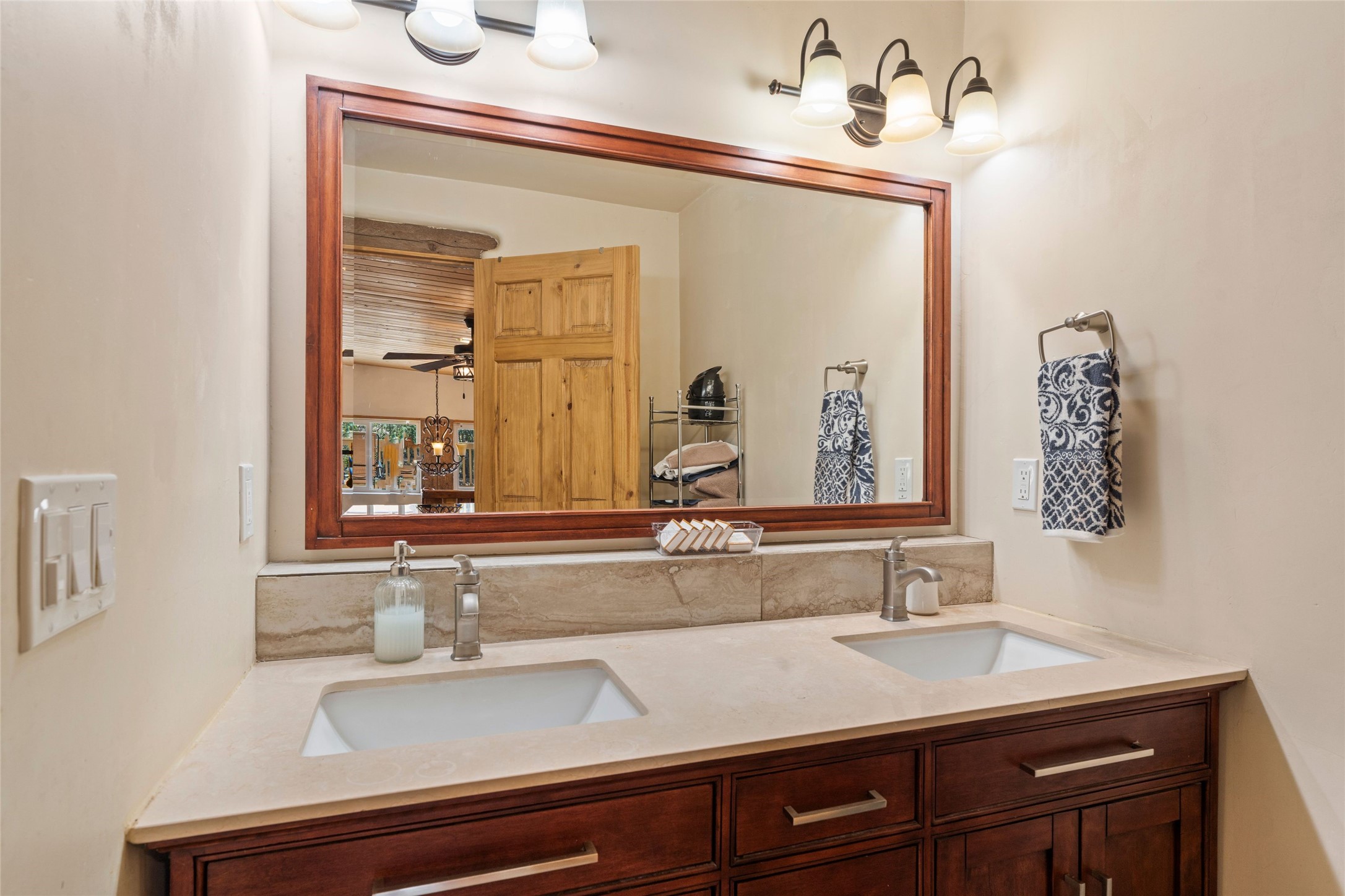 322 County Road 84, Santa Fe, New Mexico image 33