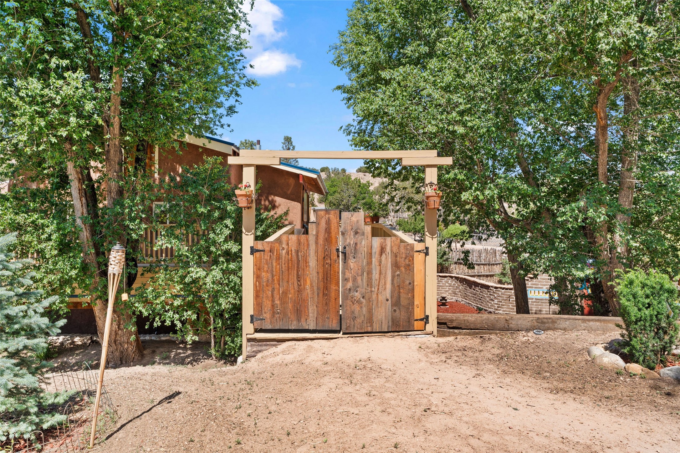 322 County Road 84, Santa Fe, New Mexico image 22