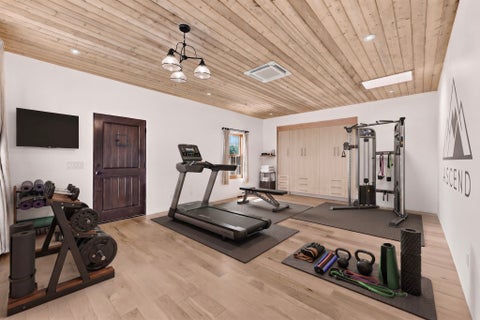 Tiny photo for 39 Cuesta Road, Santa Fe, NM 87508 (MLS # 202602657)