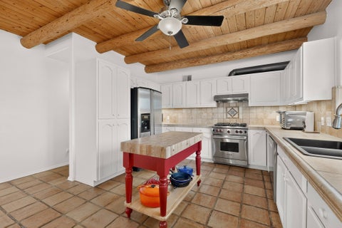 Tiny photo for 39 Cuesta Road, Santa Fe, NM 87508 (MLS # 202602657)