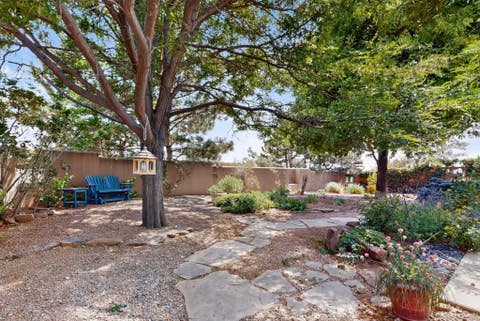 Tiny photo for 39 Cuesta Road, Santa Fe, NM 87508 (MLS # 202602657)