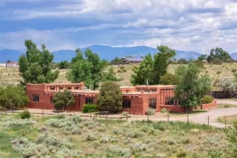 Tiny photo for 54 Rons Road, Santa Fe, NM 87508 (MLS # 202503141)