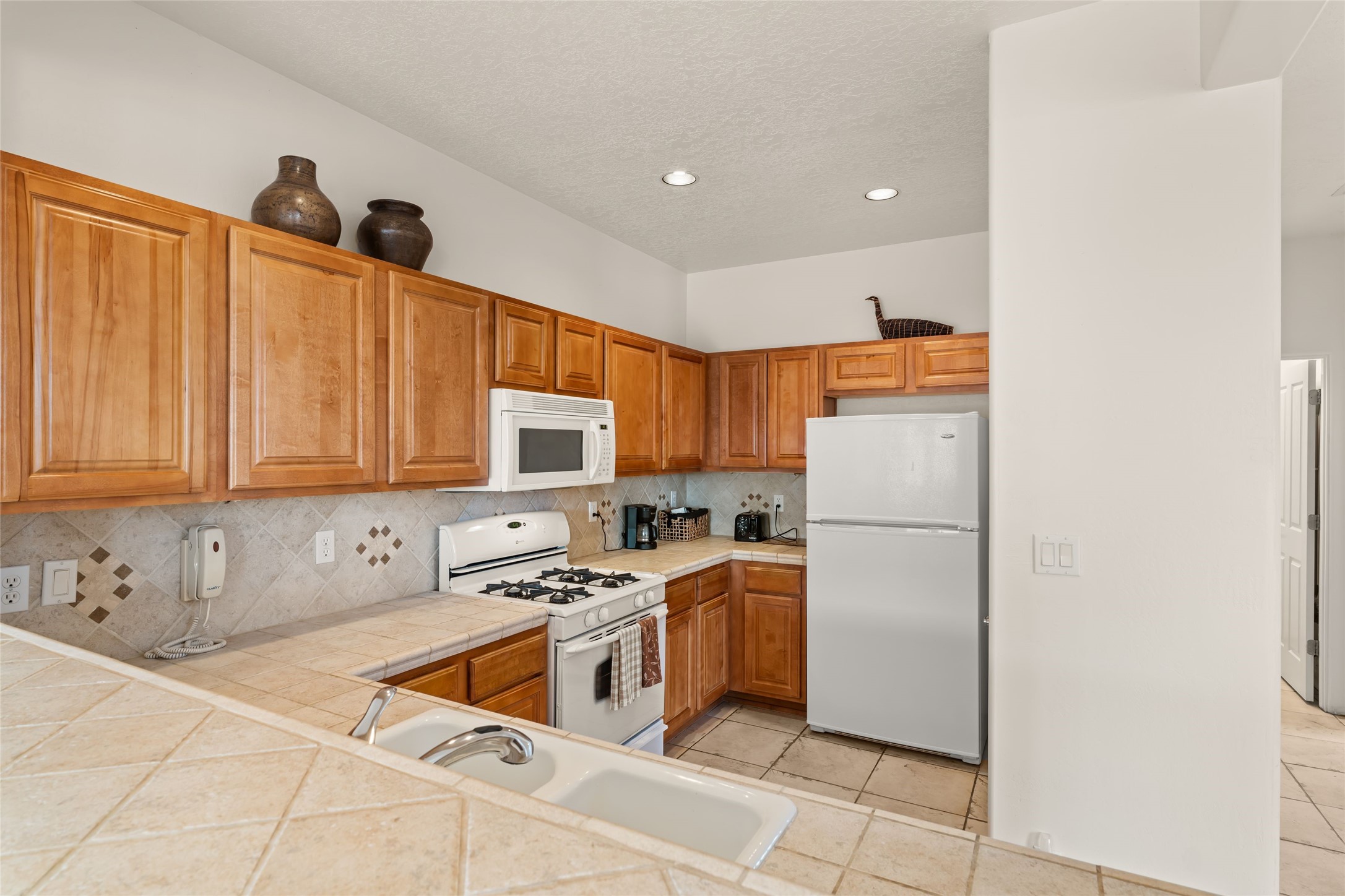 97 Johnson Mesa, Santa Fe, New Mexico image 9