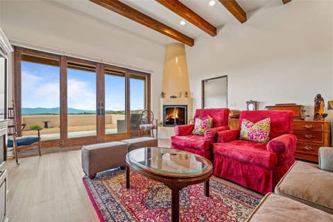 Featured picture for the property 202501447