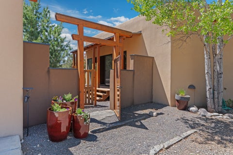 Tiny photo for 92 Alteza, Santa Fe, NM 87508 (MLS # 202602716)