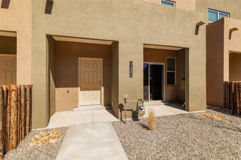 Townhouse For Sale - 7340 Contenta Ridge Loop<br/> Santa Fe, NM 87507