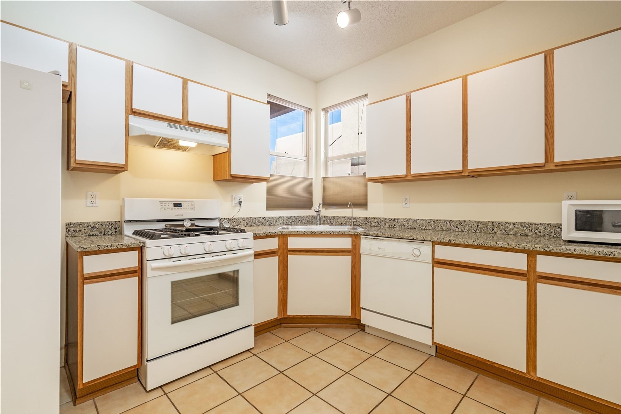 9 E Saddleback Mesa, Santa Fe, New Mexico image 8