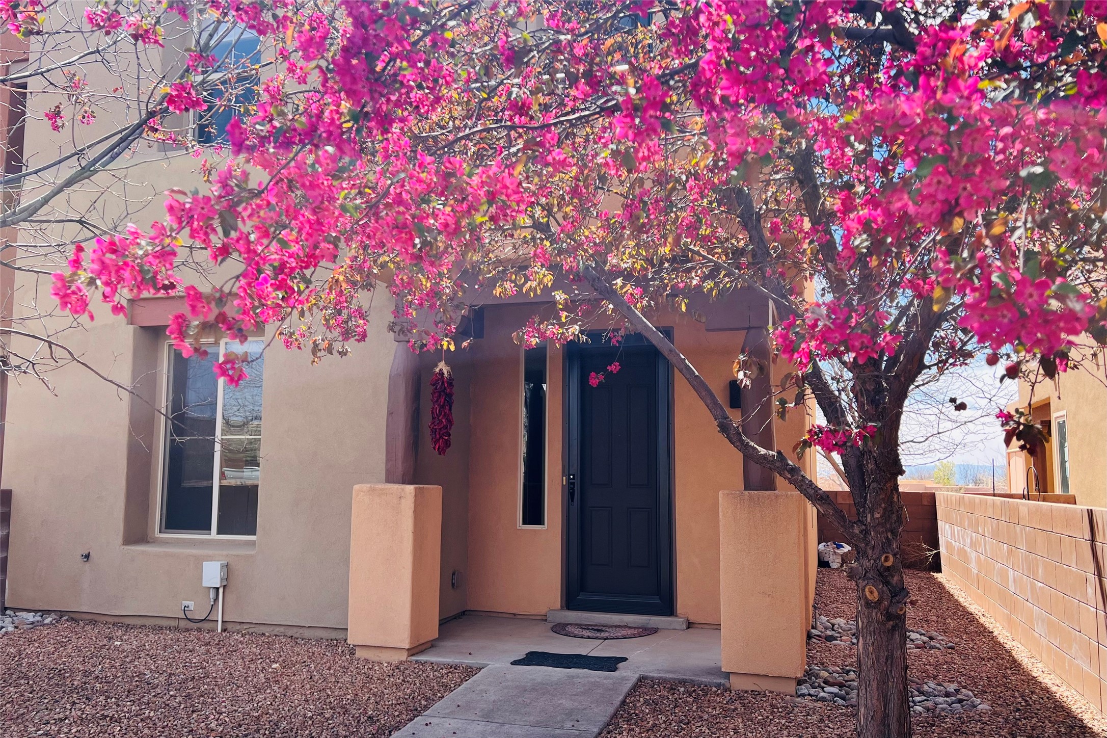 9 E Saddleback Mesa, Santa Fe, New Mexico image 1