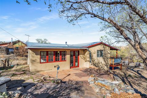 Photo of 28 Backroad, Cerrillos, NM 87010 (MLS # 202600876)