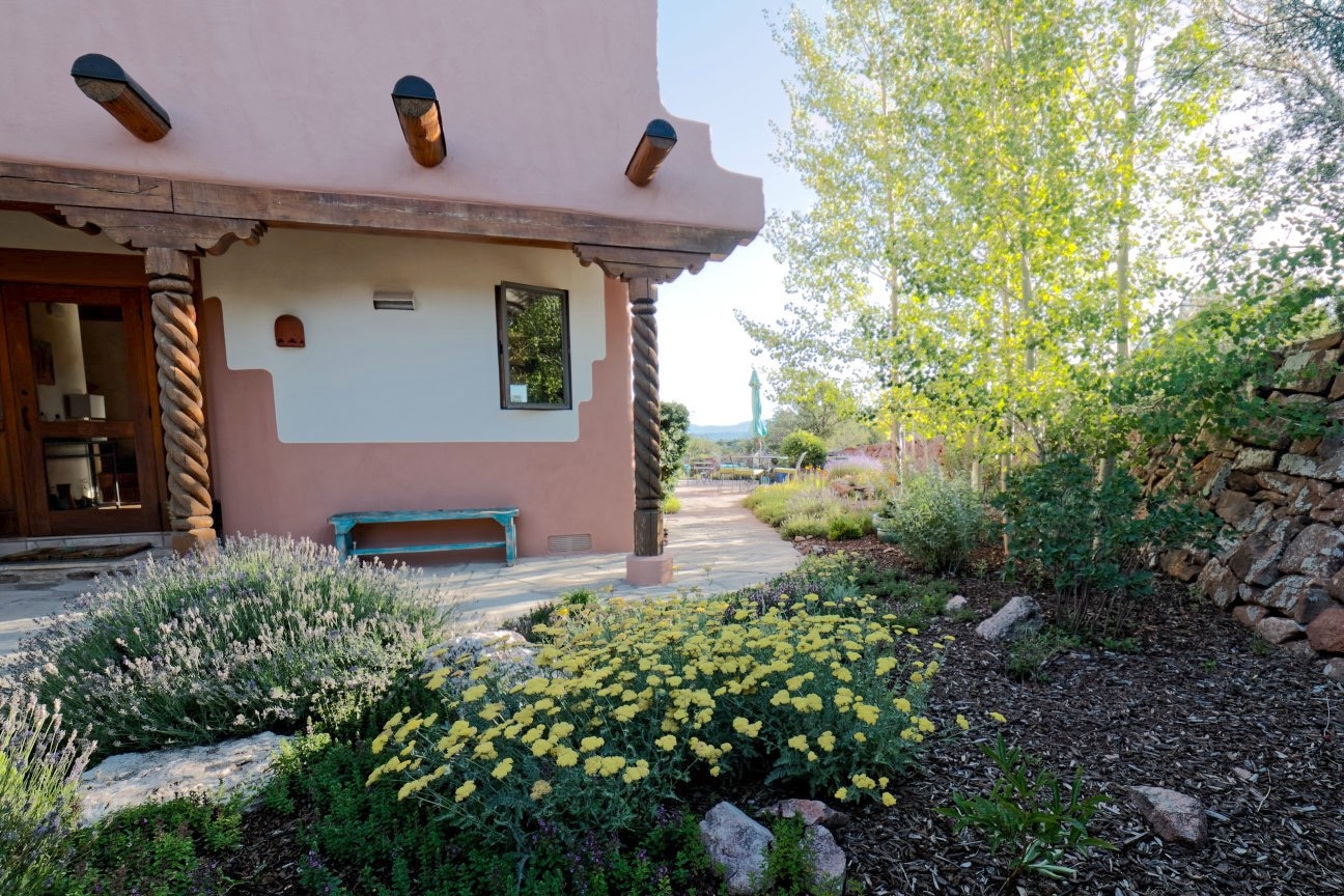 22 Loma Serena, Santa Fe, New Mexico image 5