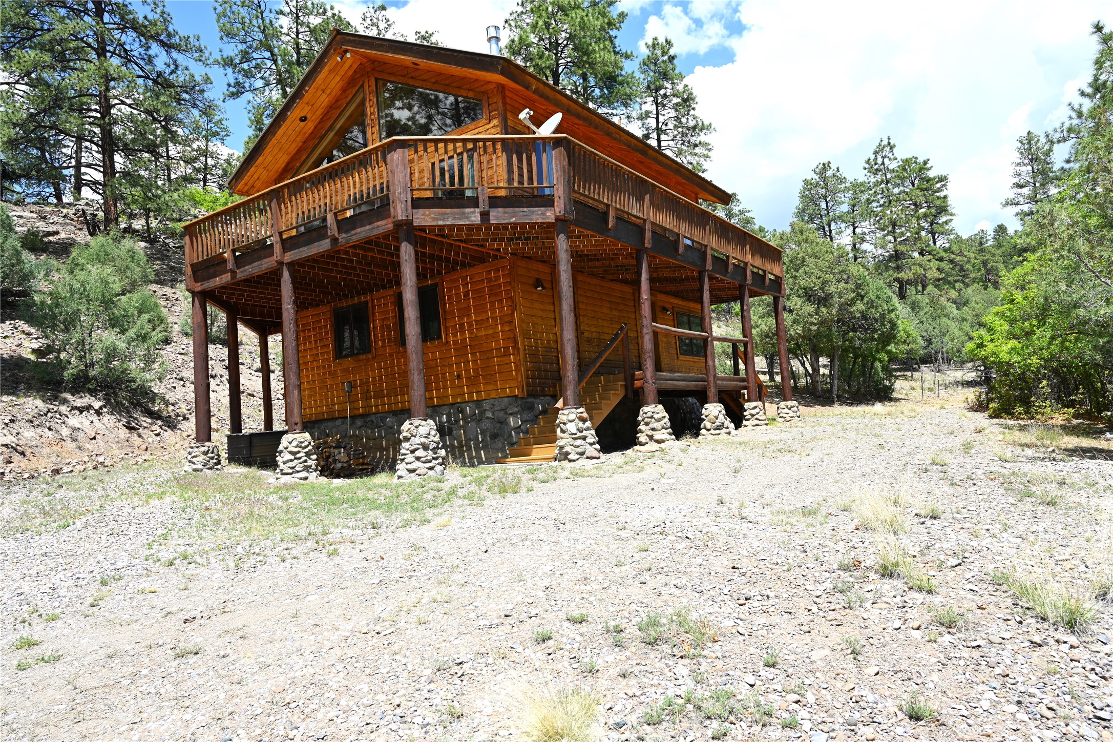 72 Buena Vista Dr Dr, Los Ojos, New Mexico image 1