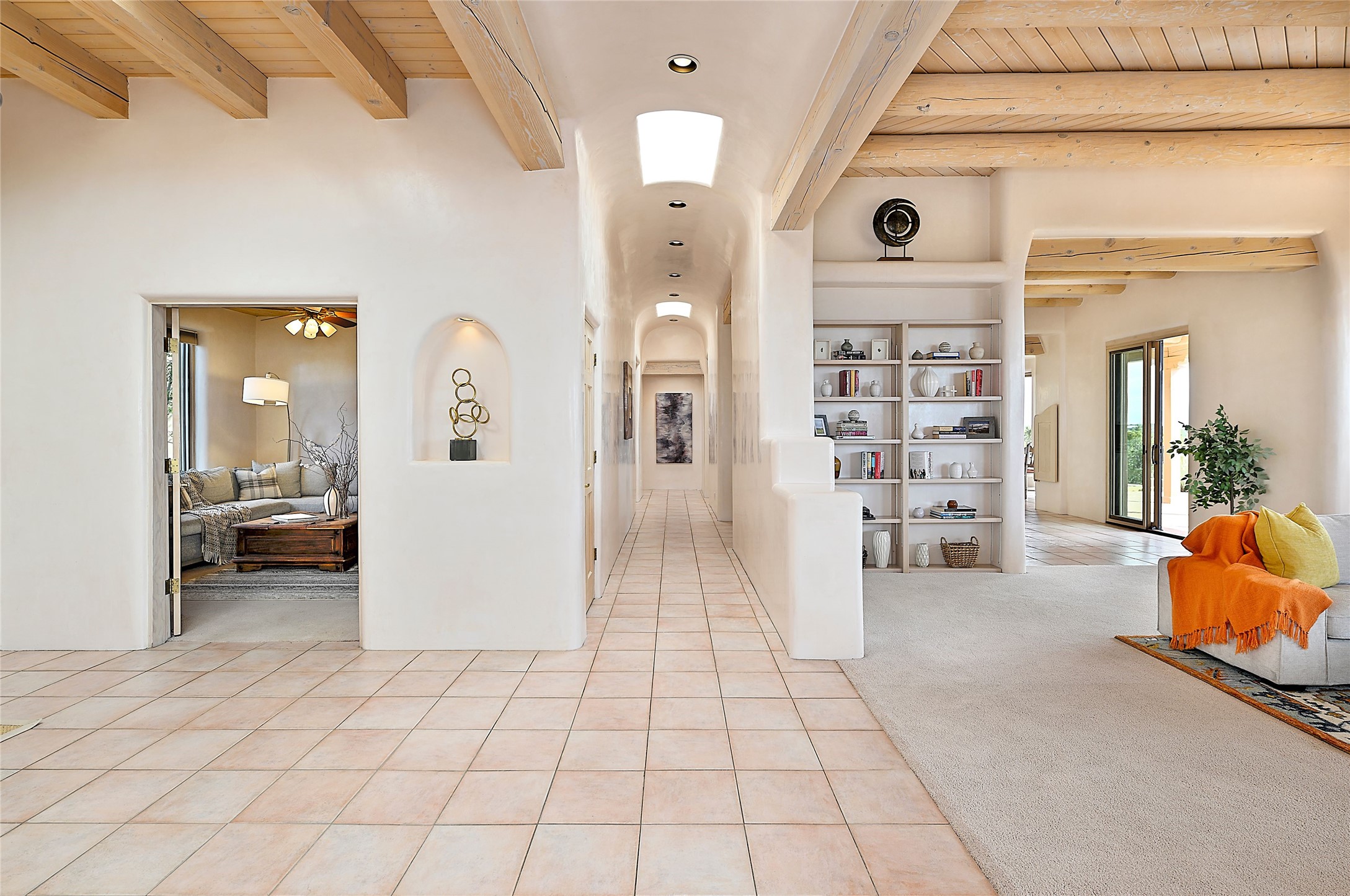 3173 Vista Sandia, Santa Fe, New Mexico image 6