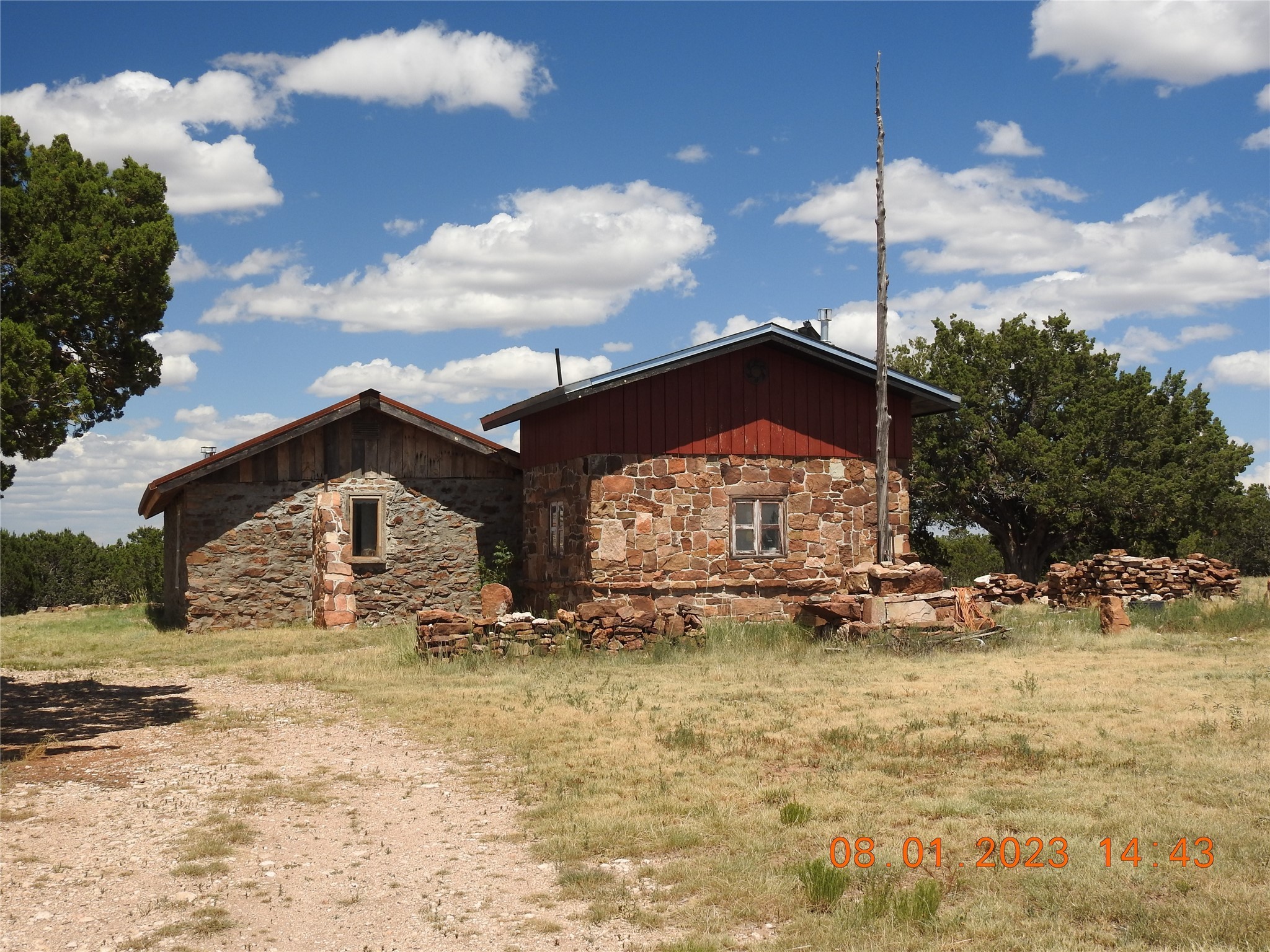 Photo 4 of 44 of 784 Apache Mesa Road land