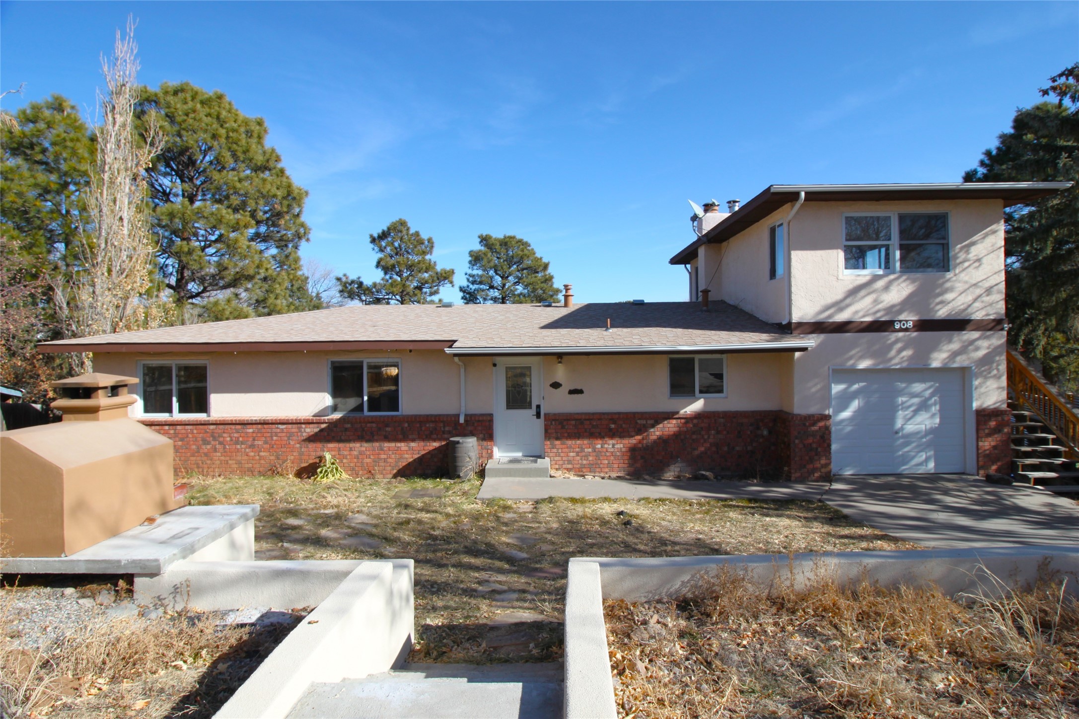 908 Capulin Road, Los Alamos, New Mexico image 3