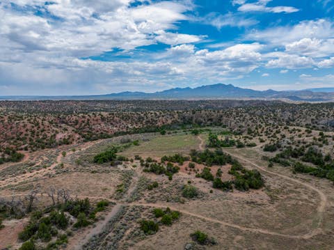 Tiny photo for 60 Bonanza Trail, Santa Fe, NM 87508 (MLS # 202602513)