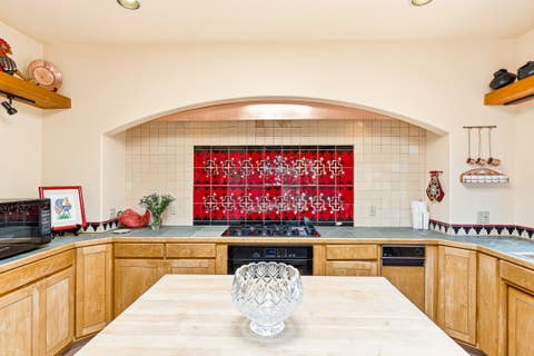 Tiny photo for 60 Bonanza Trail, Santa Fe, NM 87508 (MLS # 202602513)