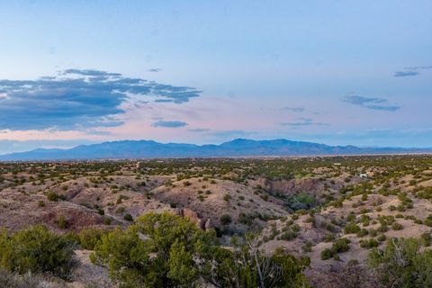 Tiny photo for 60 Bonanza Trail, Santa Fe, NM 87508 (MLS # 202602513)