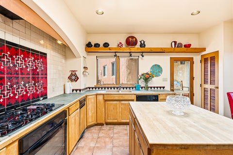 Tiny photo for 60 Bonanza Trail, Santa Fe, NM 87508 (MLS # 202602513)