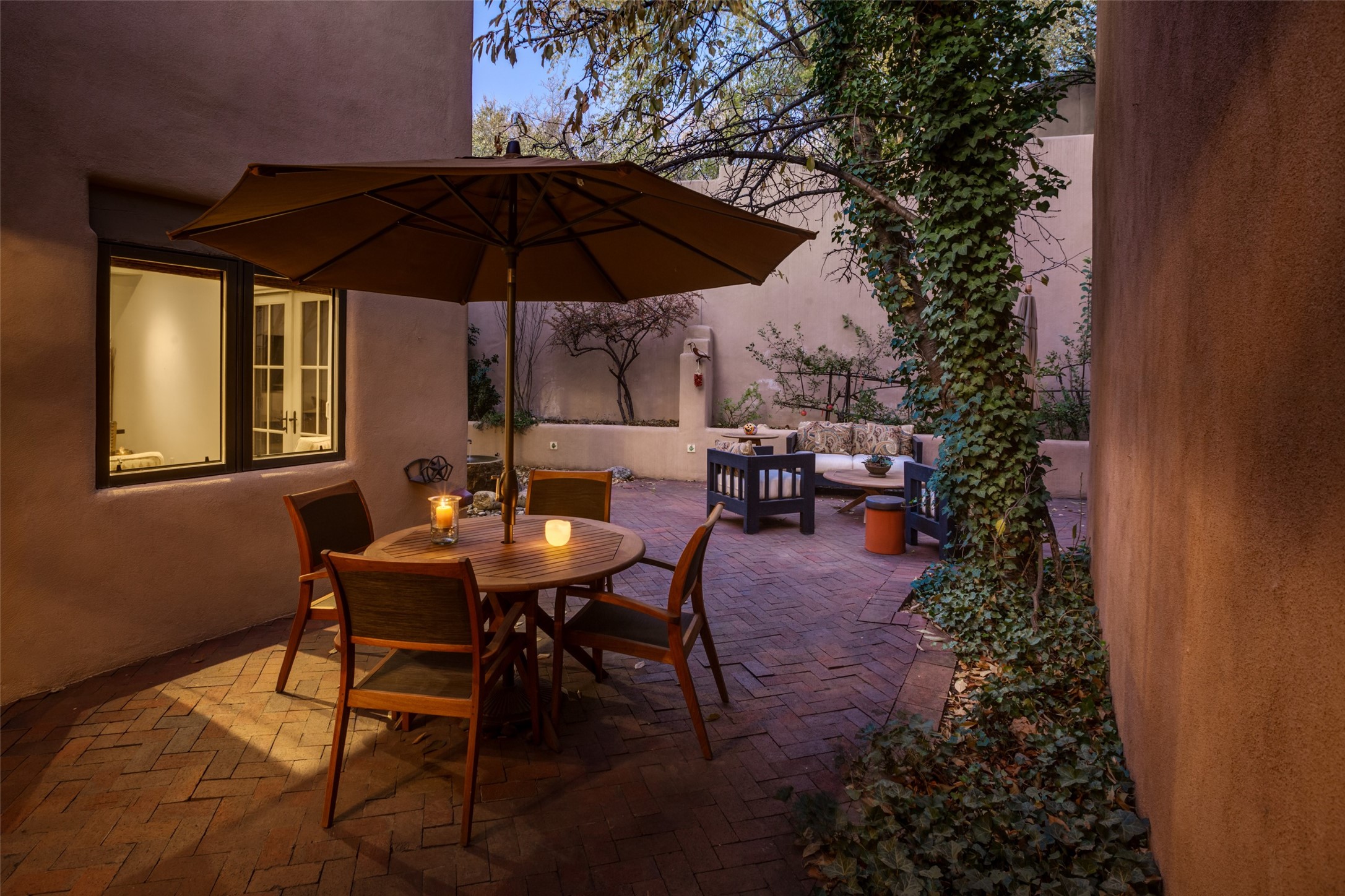 875 E Palace Ave, Santa Fe, New Mexico image 3