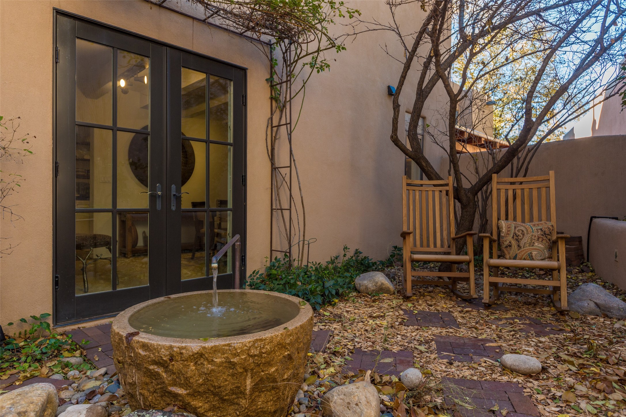 875 E Palace Ave, Santa Fe, New Mexico image 36