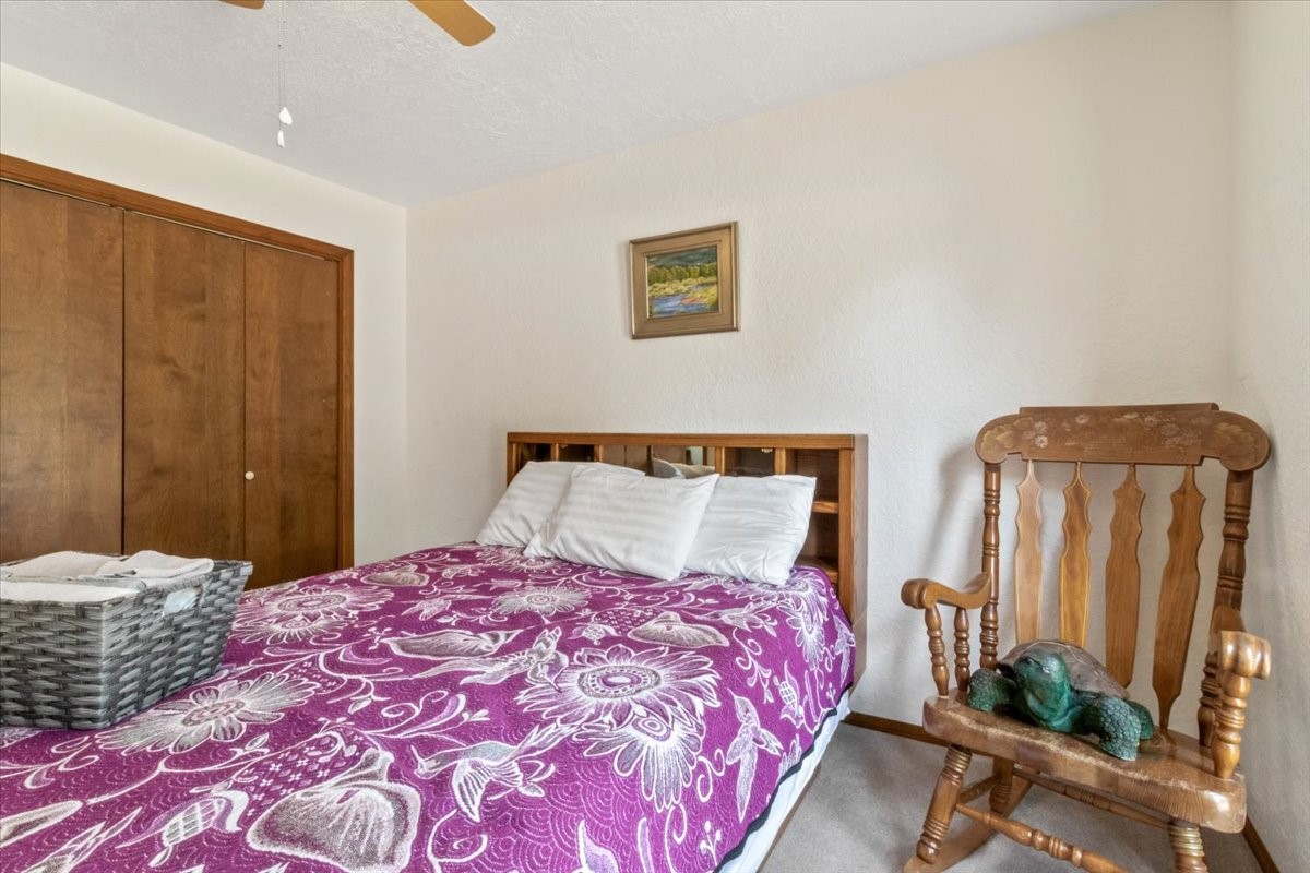 Santa Fe, New Mexico 87505, United States, 4 Bedrooms Bedrooms, ,3 BathroomsBathrooms,Residential,Pending,57444