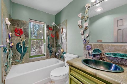 Tiny photo for 200 Ojo De La Vaca Rd, Santa Fe, NM 87508 (MLS # 202601151)