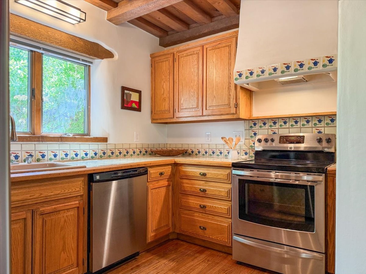 134 Houghton St #A, Santa Fe, New Mexico image 8