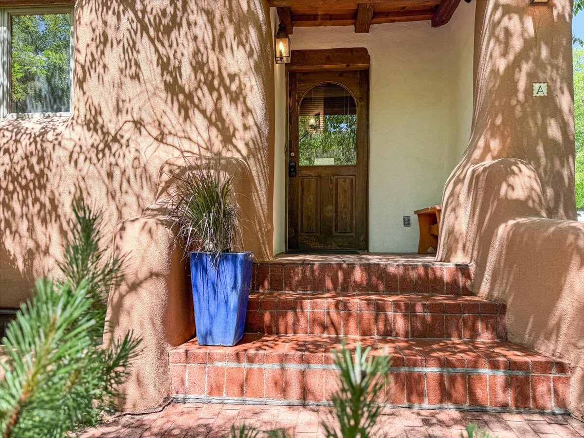 134 Houghton St #A, Santa Fe, New Mexico image 4