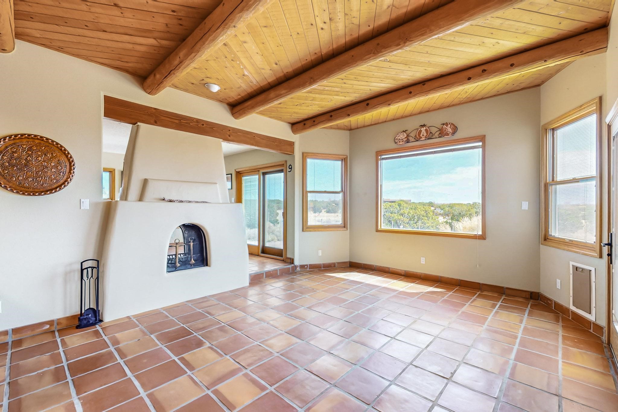 9 Herrada Court, Santa Fe, New Mexico image 11
