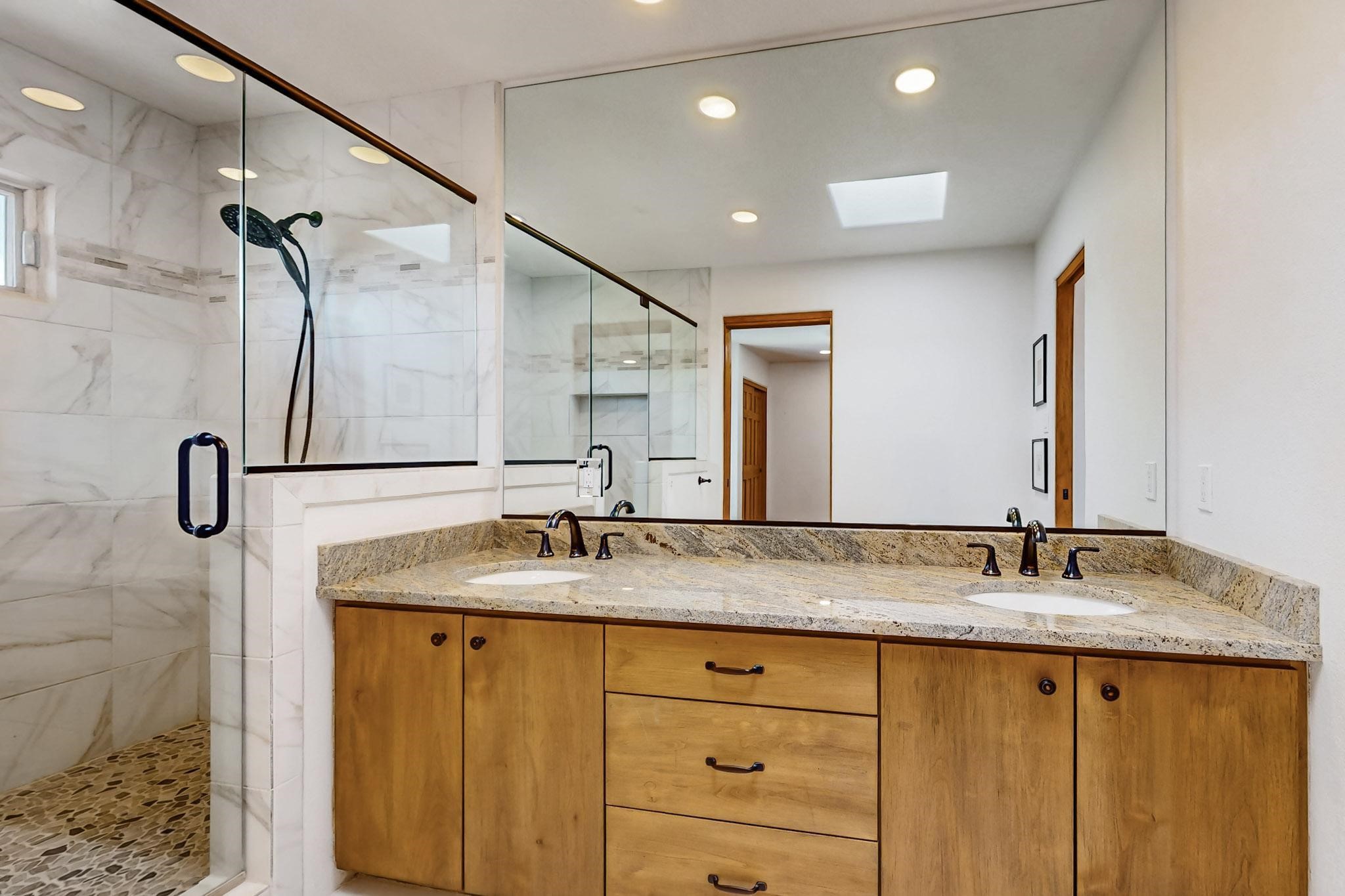9 Herrada Court, Santa Fe, New Mexico image 28