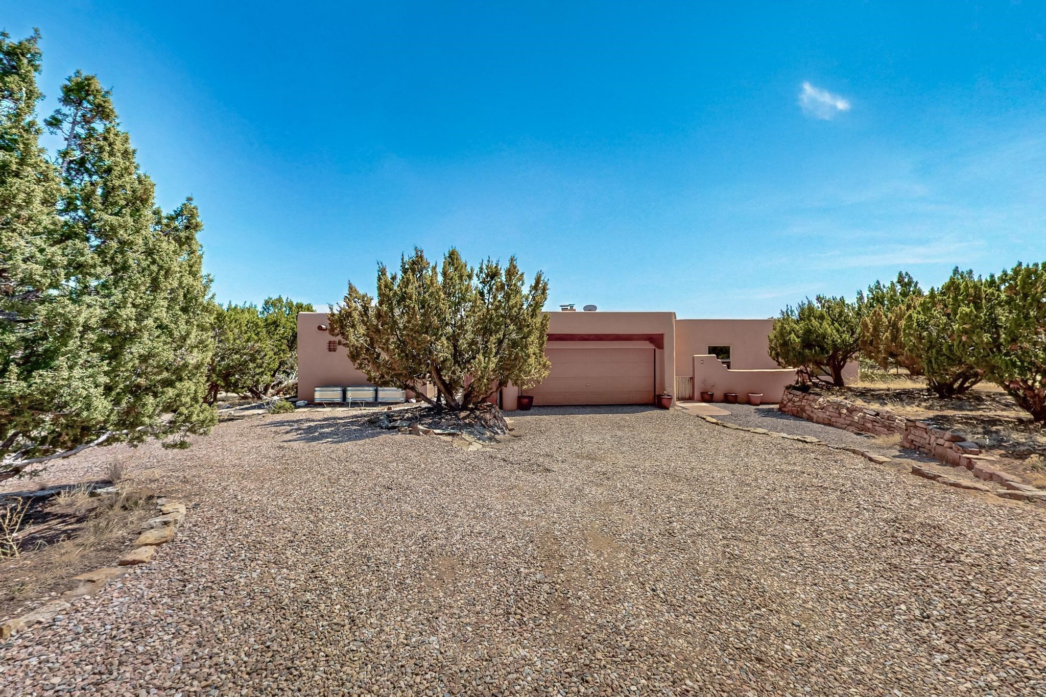 9 Herrada Court, Santa Fe, New Mexico image 1