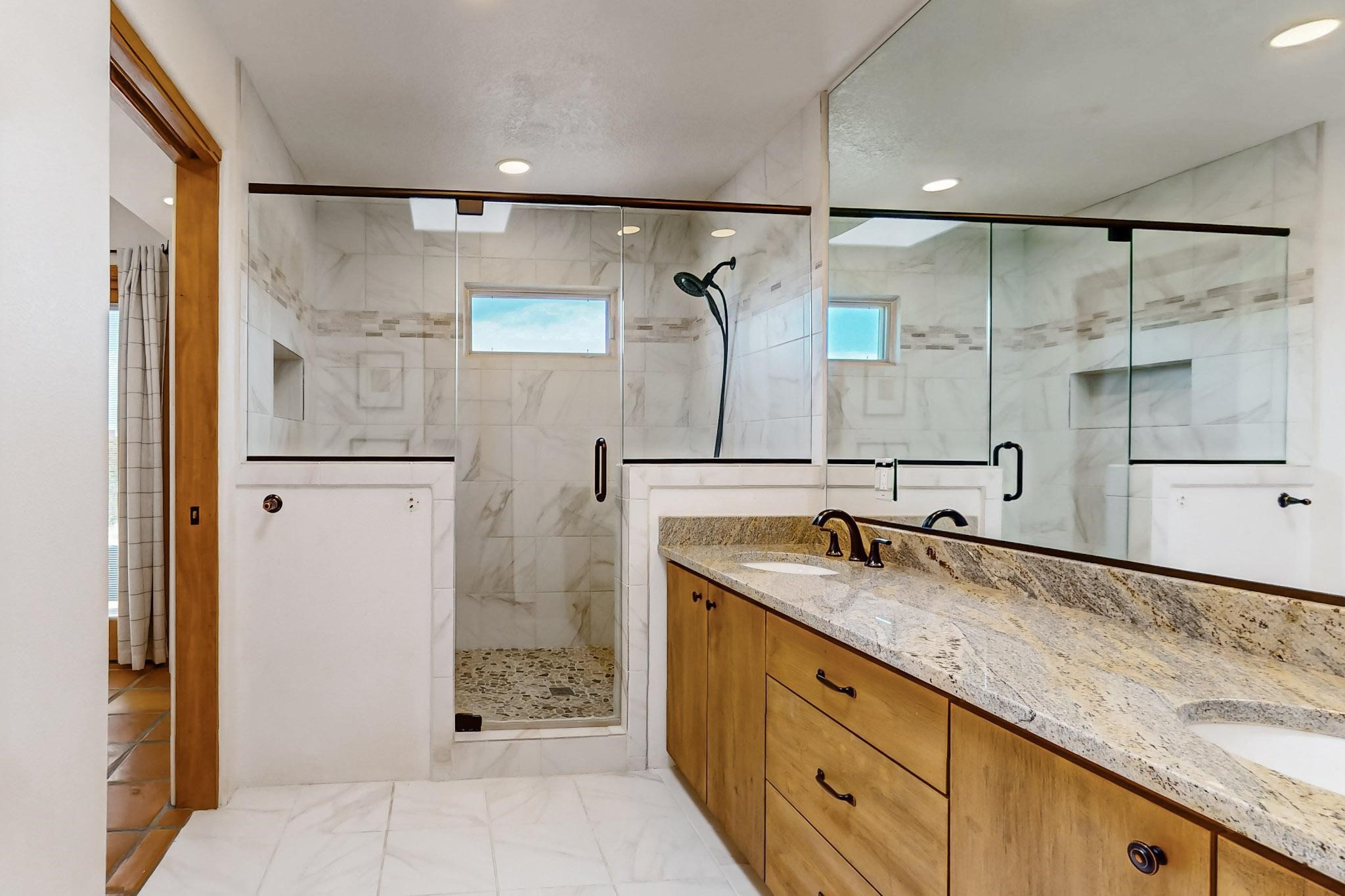 9 Herrada Court, Santa Fe, New Mexico image 23