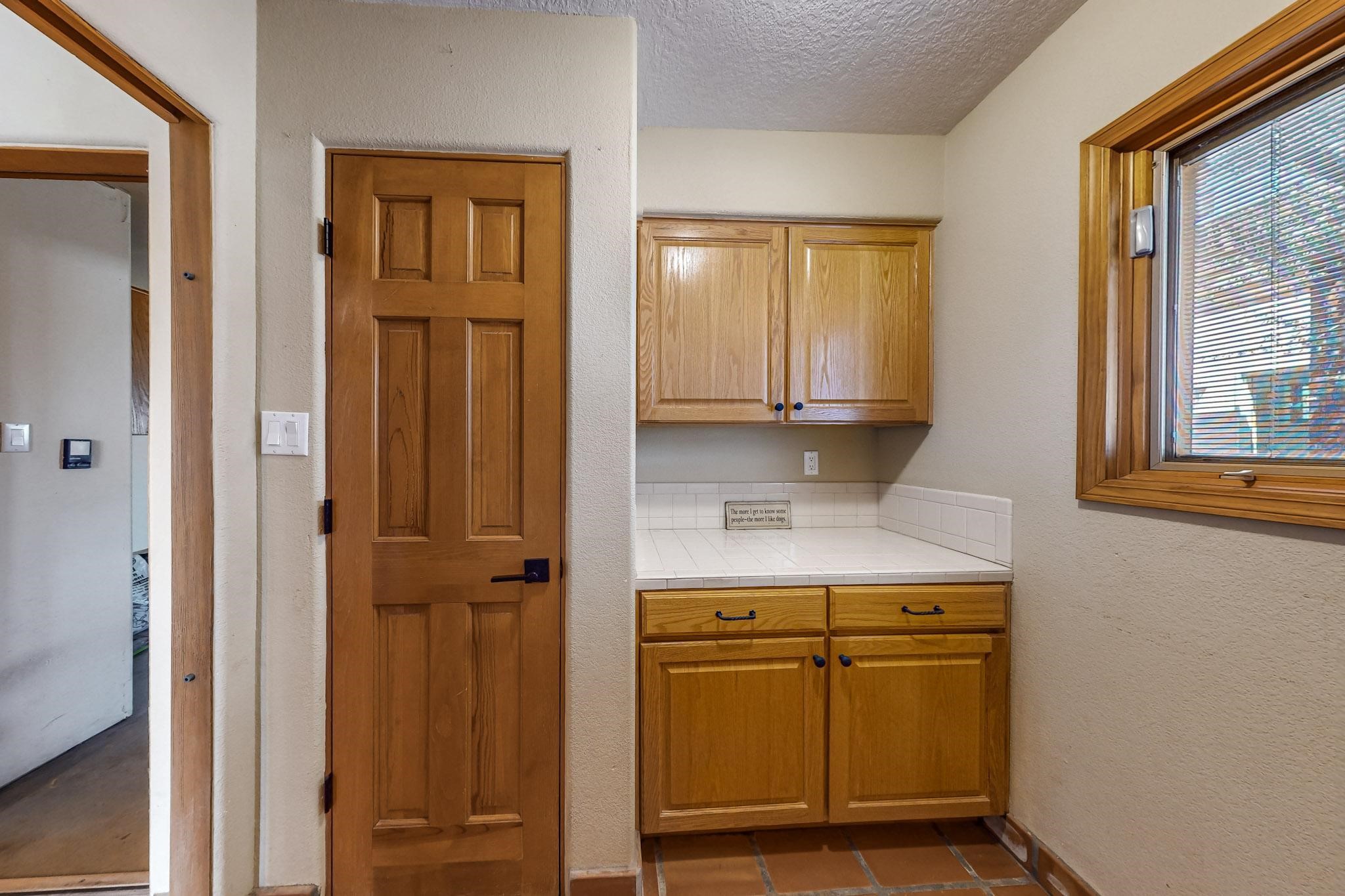 9 Herrada Court, Santa Fe, New Mexico image 35