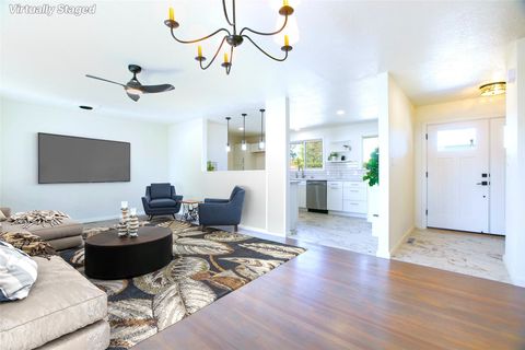 445 Rim Road, Los Alamos, NM 87544 - #: 202501992