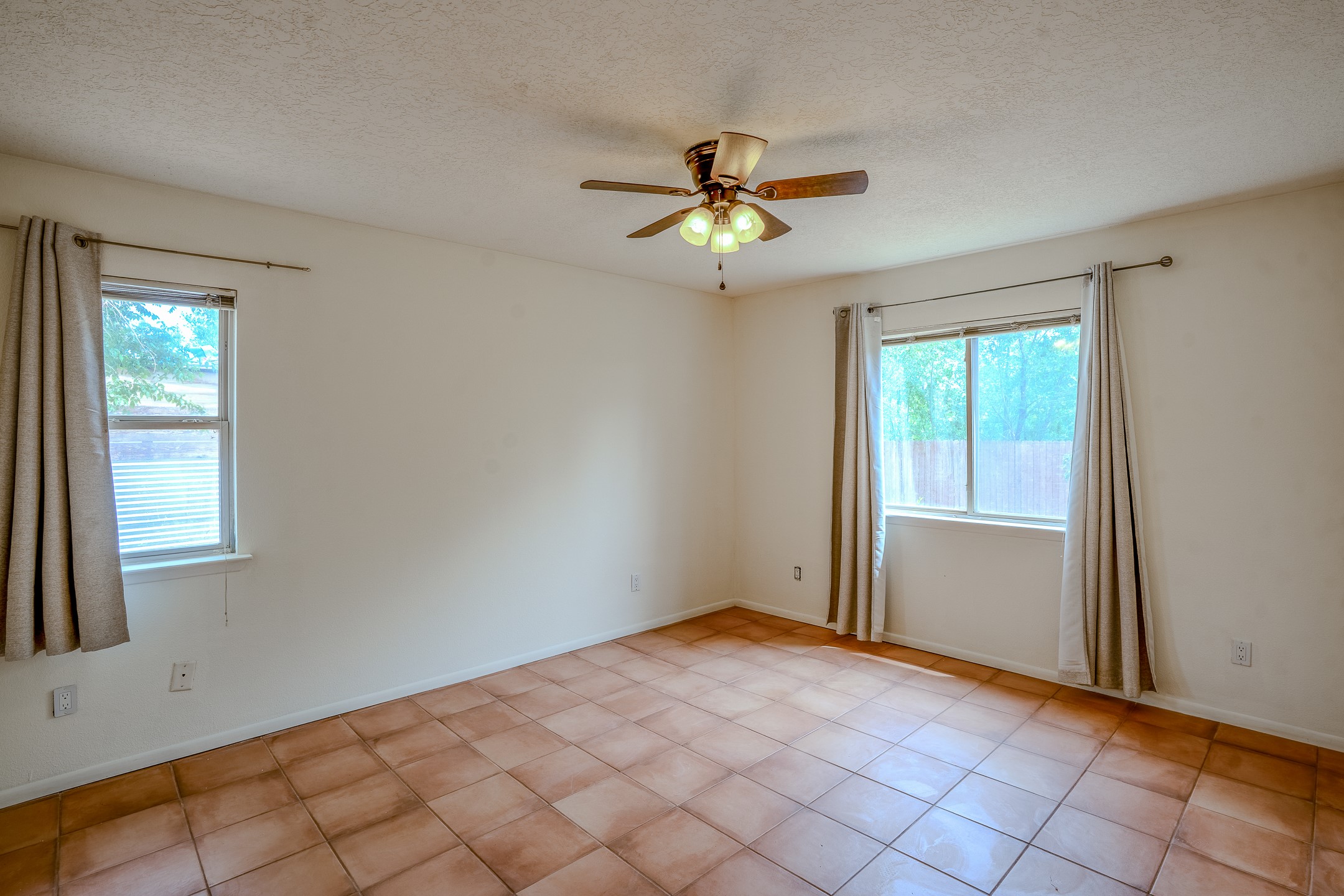 1942 Morris Place, Santa Fe, New Mexico image 10