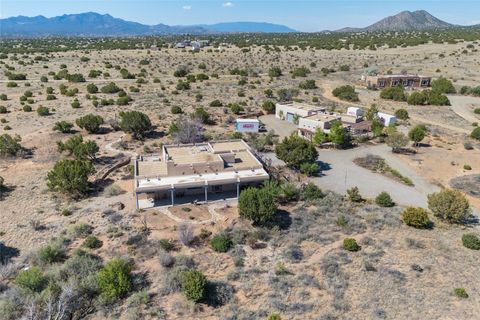 Tiny photo for 82 Cielo De Oro, Santa Fe, NM 87508 (MLS # 202601631)