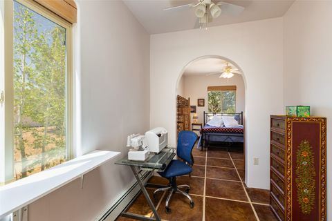 Tiny photo for 82 Cielo De Oro, Santa Fe, NM 87508 (MLS # 202601631)