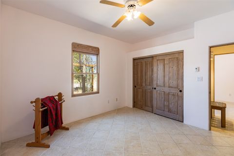 Tiny photo for 82 Cielo De Oro, Santa Fe, NM 87508 (MLS # 202601631)