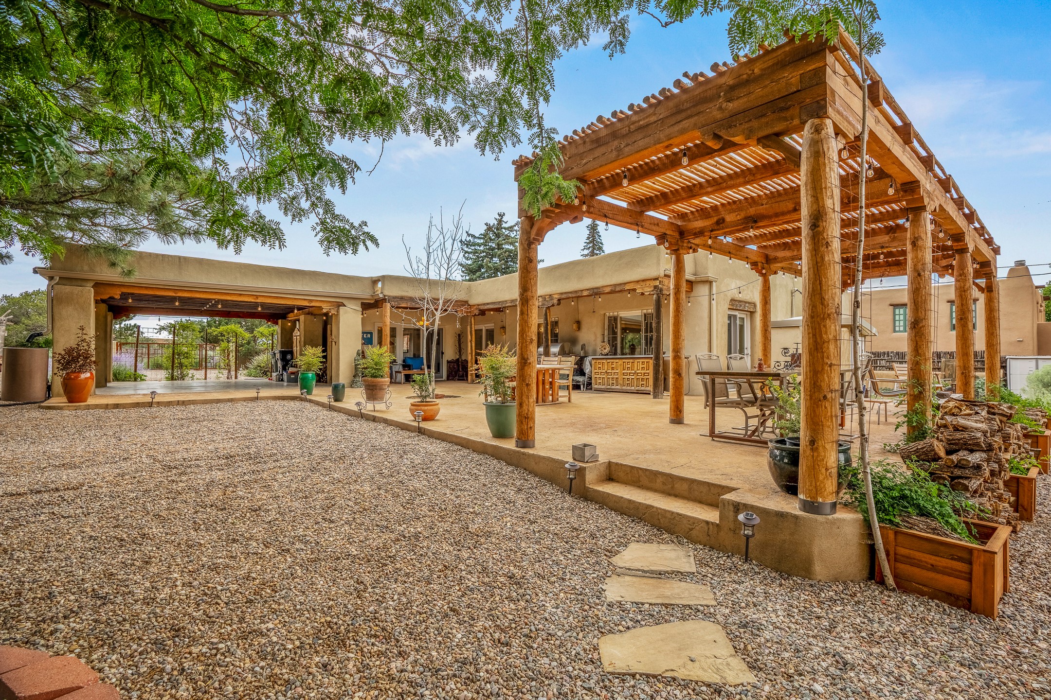 507 & 509 E Coronado Road, Santa Fe, New Mexico image 8