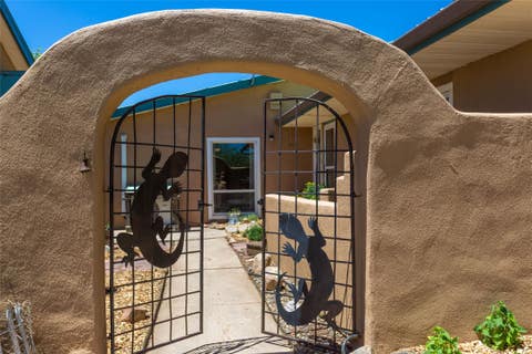 Tiny photo for 12 Arroyo Trail, Santa Fe, NM 87508 (MLS # 202602146)