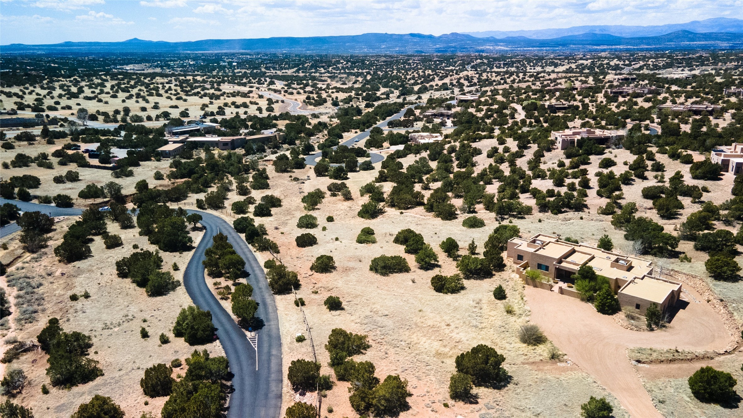 151 Graythorn Drive, Santa Fe, New Mexico image 5
