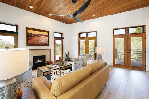Featured picture for the property 202403898