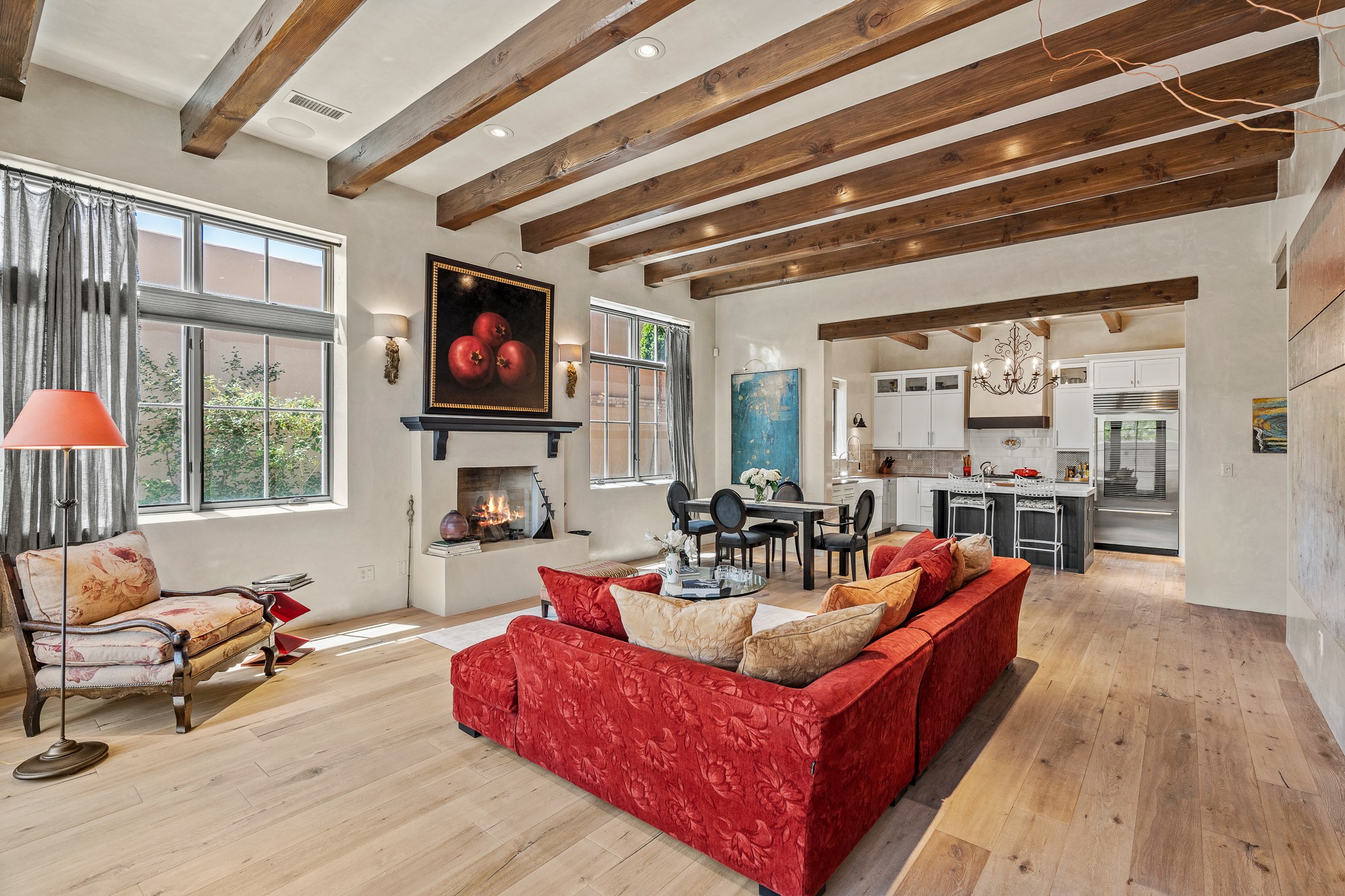 Santa Fe, New Mexico 87501, United States, 2 Bedrooms Bedrooms, ,2 BathroomsBathrooms,Residential,Pending,52220