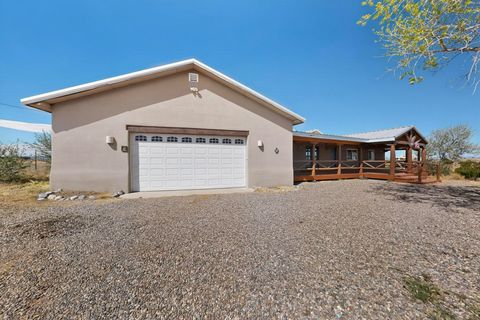 Tiny photo for 5 Wide View Ln, Santa Fe, NM 87508 (MLS # 202601618)